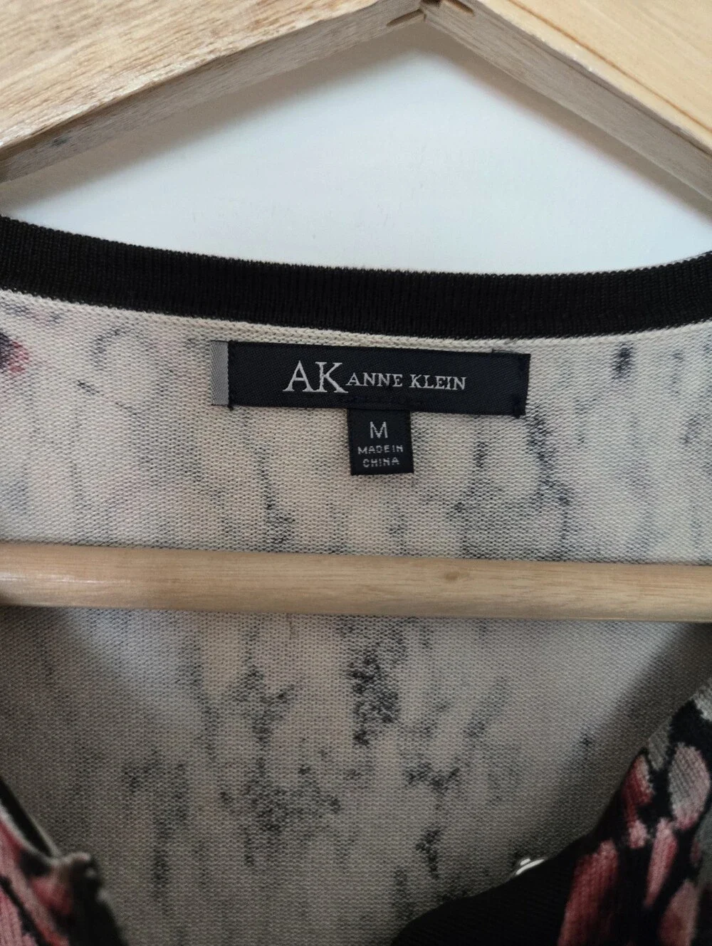 Anne Klein Silk Cotton Blend Cardigan Sweater Pink Snake Size M